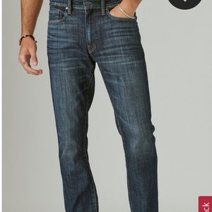 New Lucky Brand Jeans